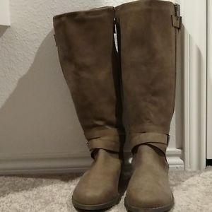 Torrid wide calf boots
